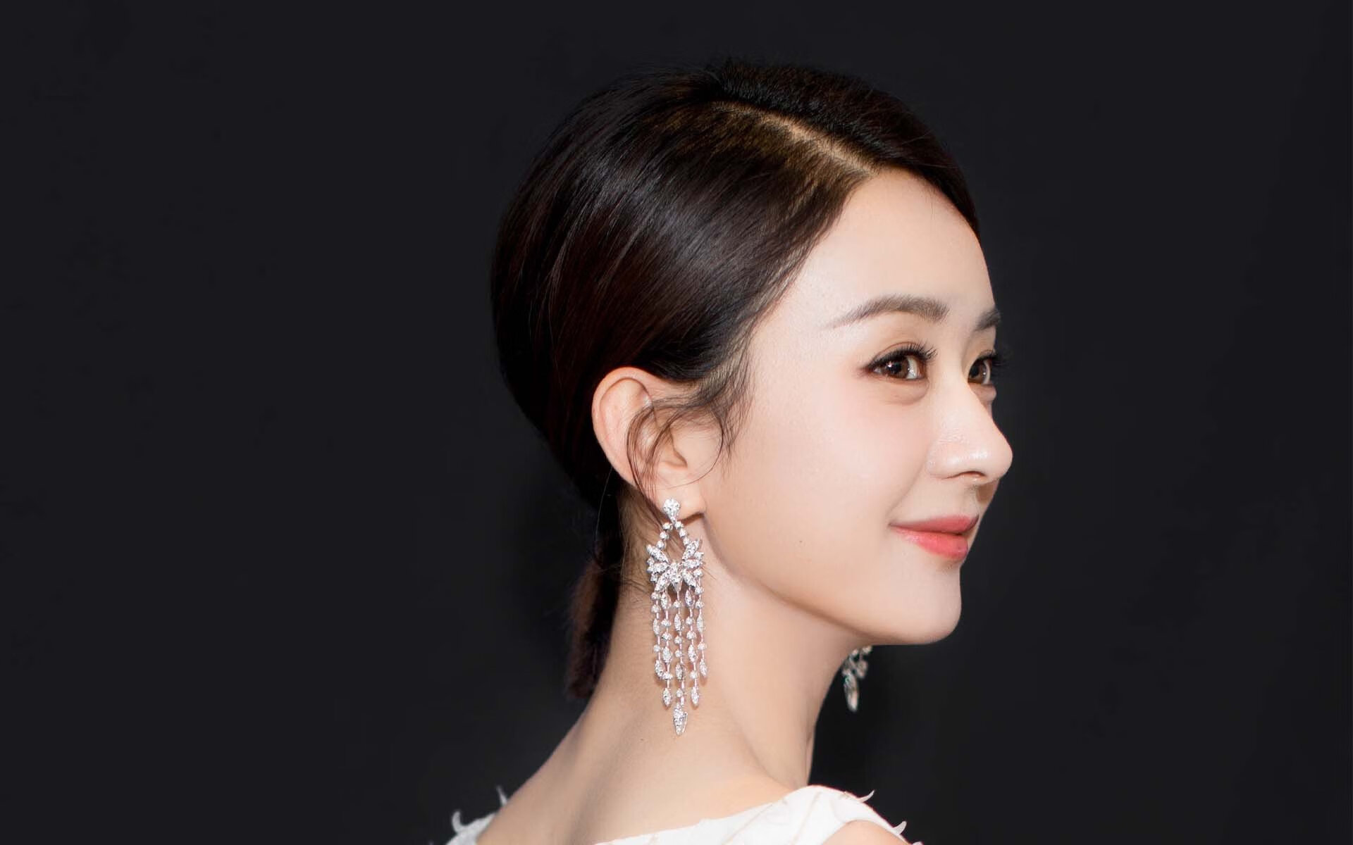 开云官方网站-公牛打造“战术博物馆”，收藏数十年经典战术录像，战斗公牛