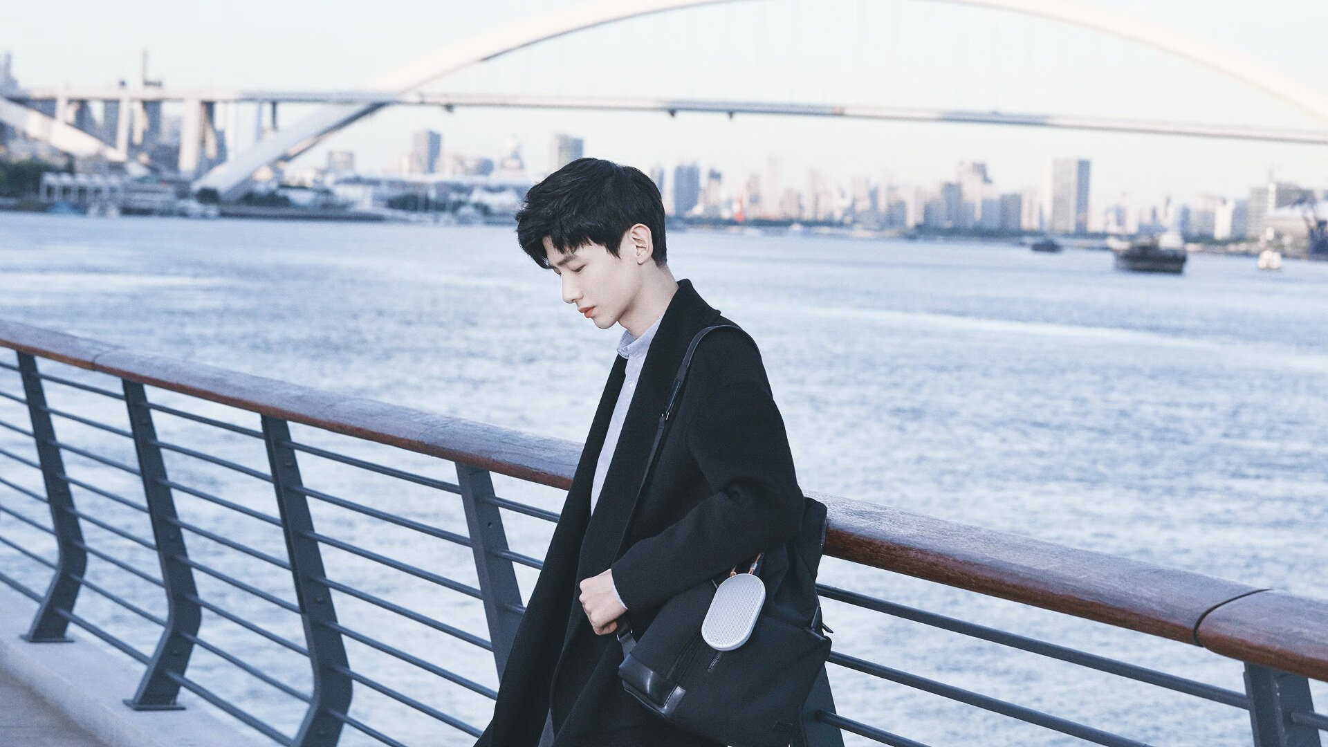 开云网站-西布朗锋线效率提升，铝土矿工争夺保级分数，西布朗明